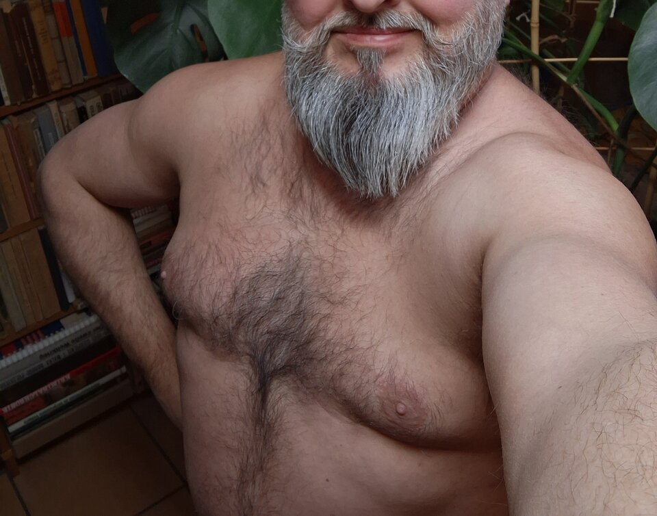 1000015055.jpg - gregory42