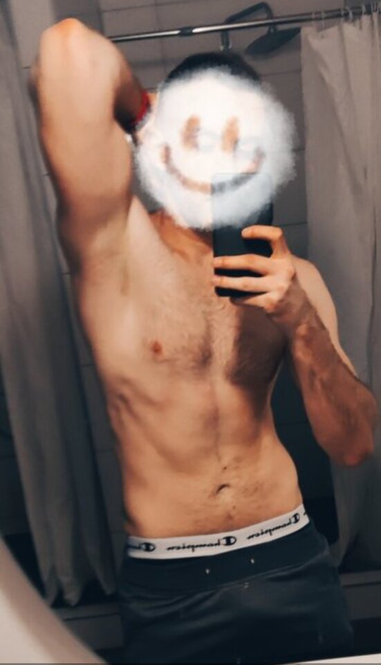 Screenshot_2025-01-08-09-49-50-661_com.android.chrome.jpg - Zmyslowy_motocyklista