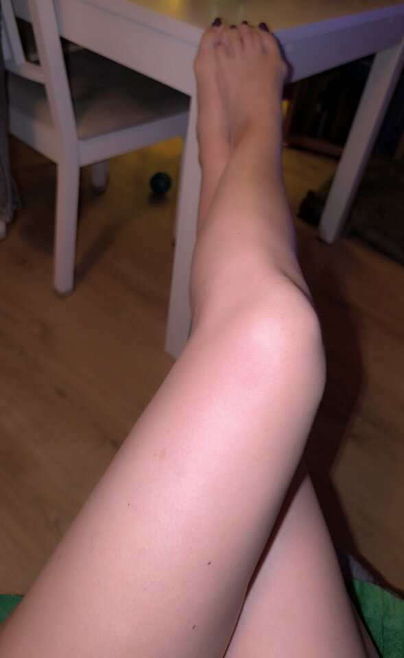 1000008107.jpg - Divya