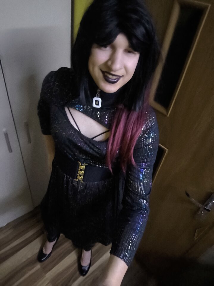 1000003361.jpg - Adriennecross