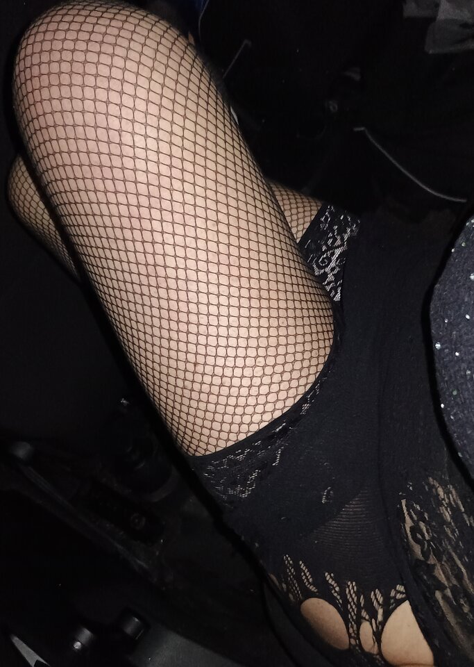 1000006275.jpg - paulstarkface