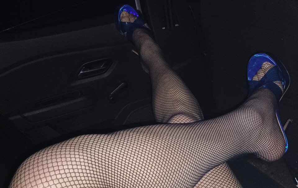 1000006292.jpg - paulstarkface