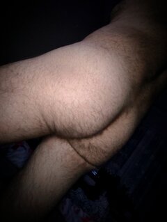 Drogie Panie, byłem chyba nie grzeczny. Dostanę klapsa 🤭