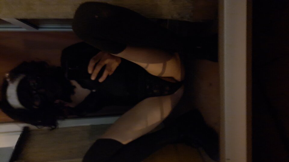 1000000100.jpg - SkinnyCD