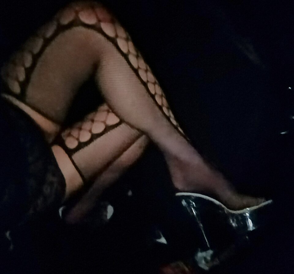 1000006565.jpg - paulstarkface