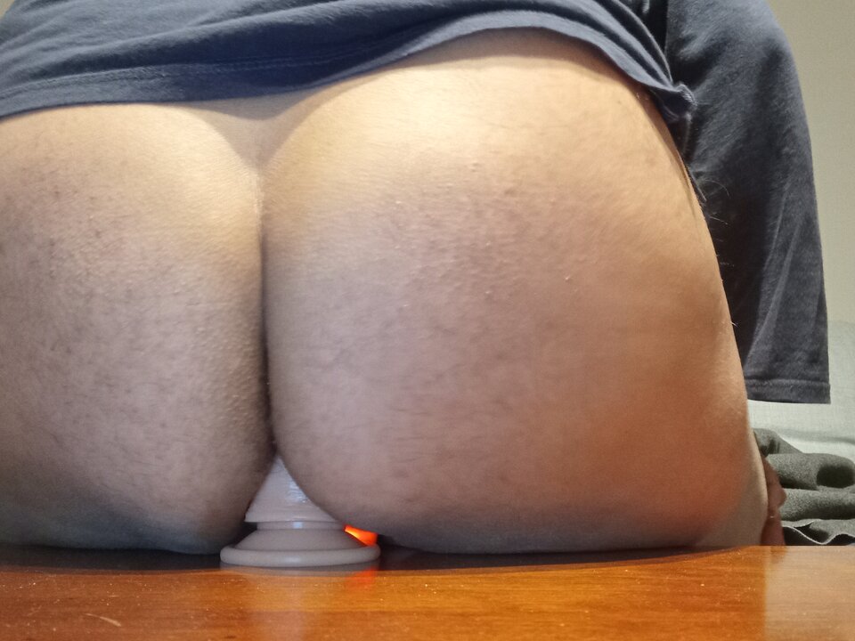 1000062399.jpg - lickemydick