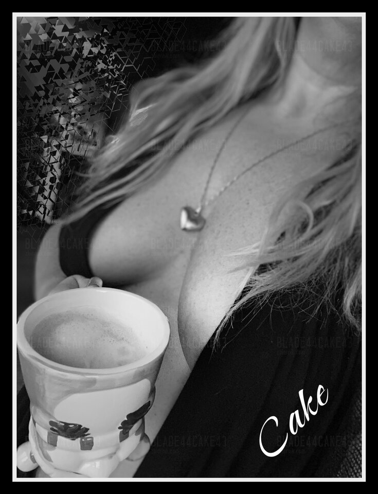 ☕️🍰 - Blade44Cake43