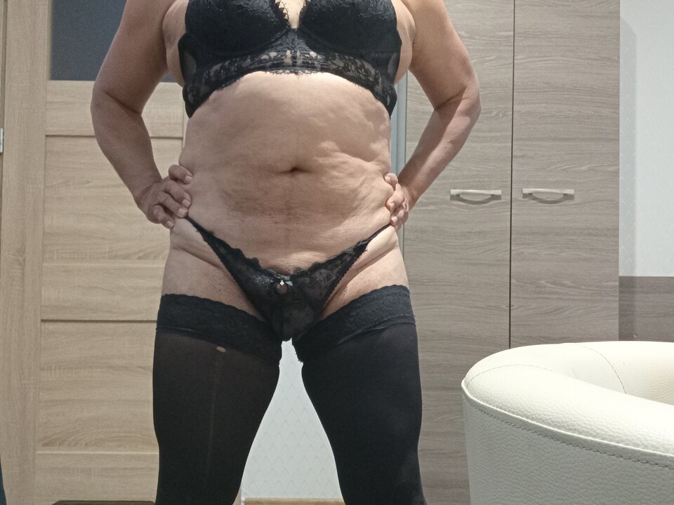 1000063256.jpg - lickemydick