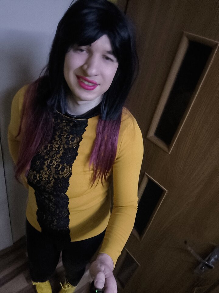 1000003808.jpg - Adriennecross