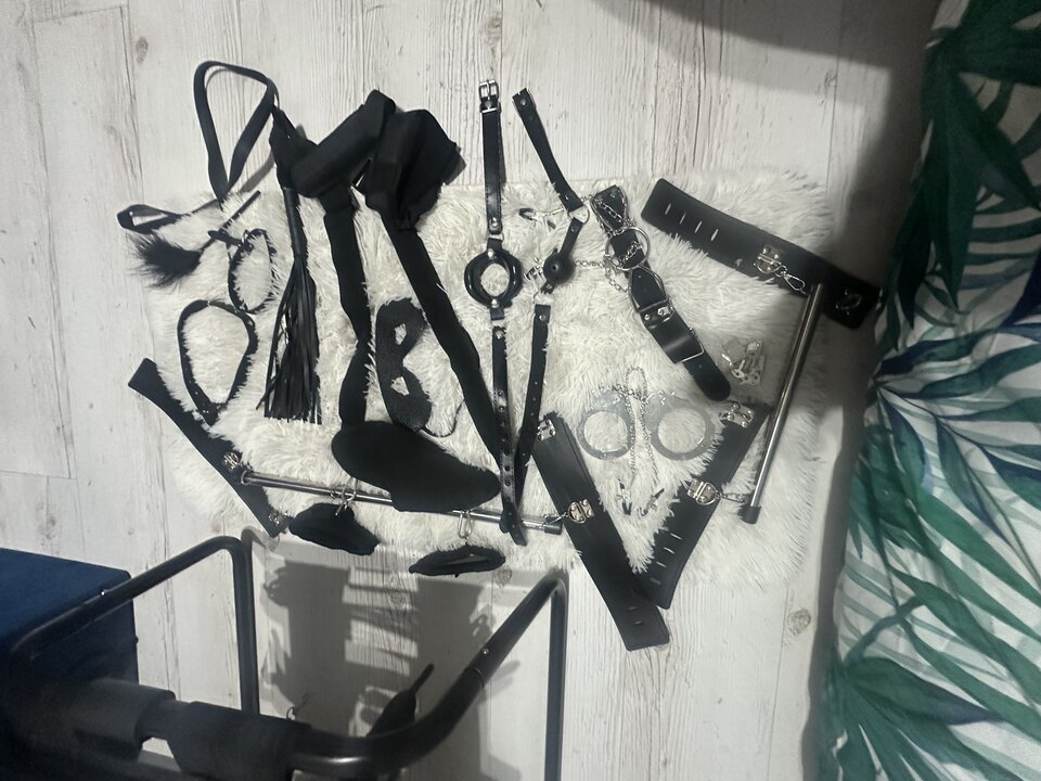 😈😈😈😈zabawom się? - ChetnyKutasek9002