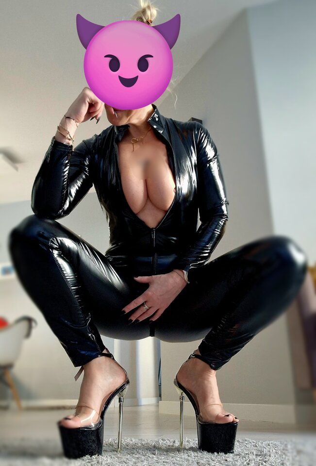 1000153585.jpg - SyskaSzary