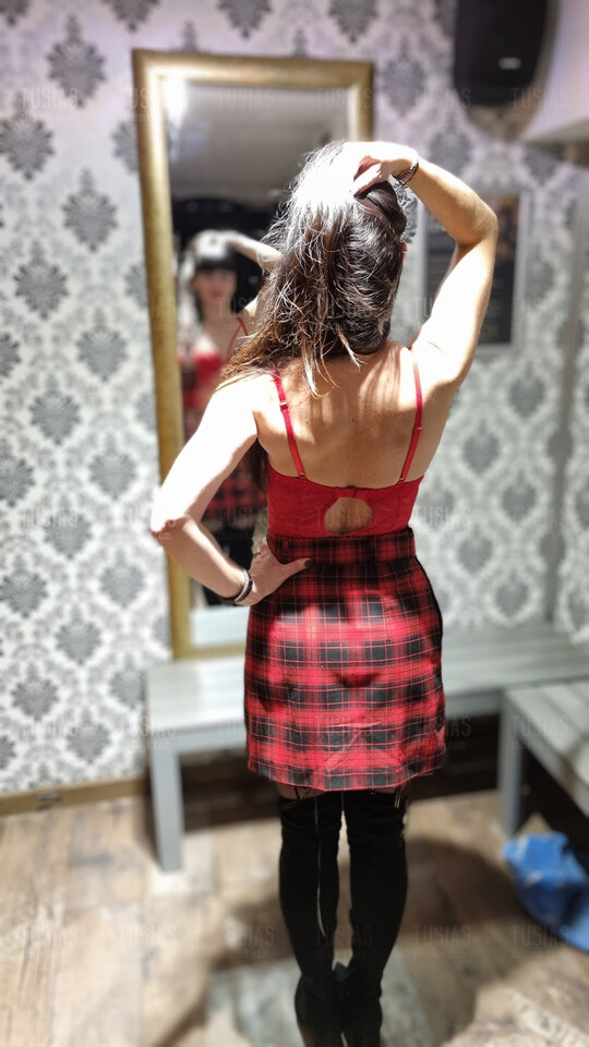 Tusia Red.jpg - TusiaS