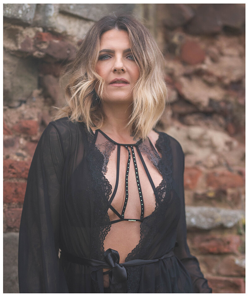 59m.jpg - metalcfcouple