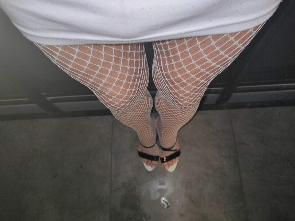 1000005382.jpg - paulstarkface