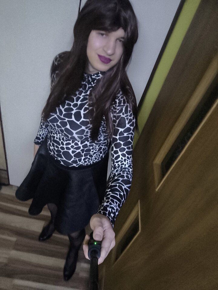 1000004089.jpg - Adriennecross