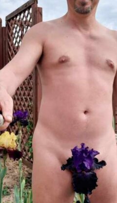 Screenshot_20250316-131308_Samsung Internet.jpg