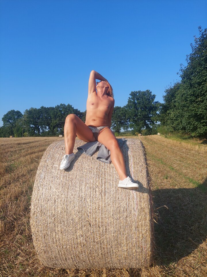 20240828_165147.jpg - SwingersFani