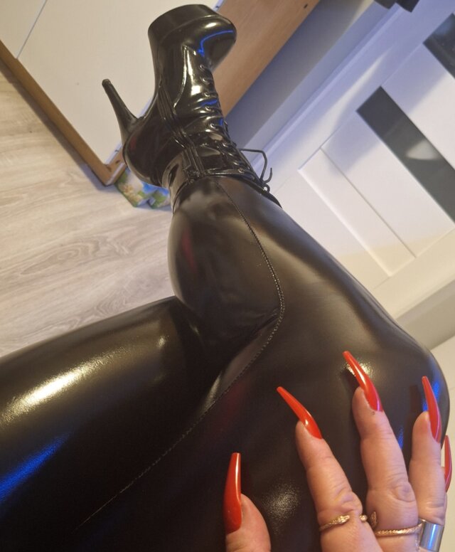 TvSamantaNikolacipka