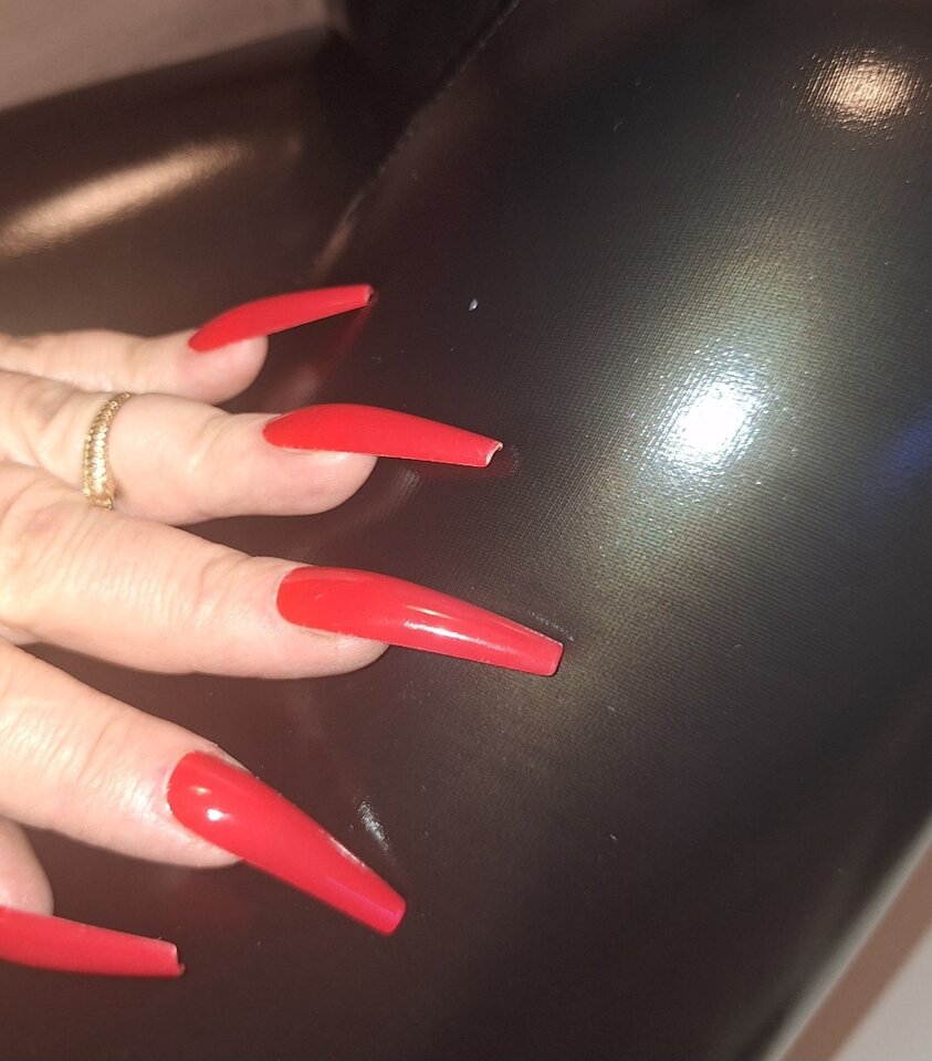 Screenshot_20250321_065227_Gallery.jpg - TvSamantaNikolacipka