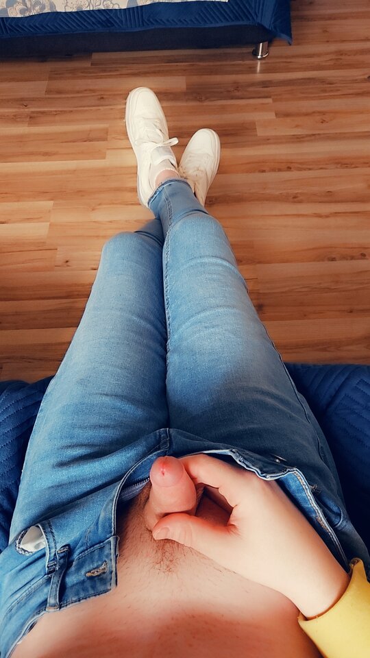 1000012758.jpg - k1i9n8g8a