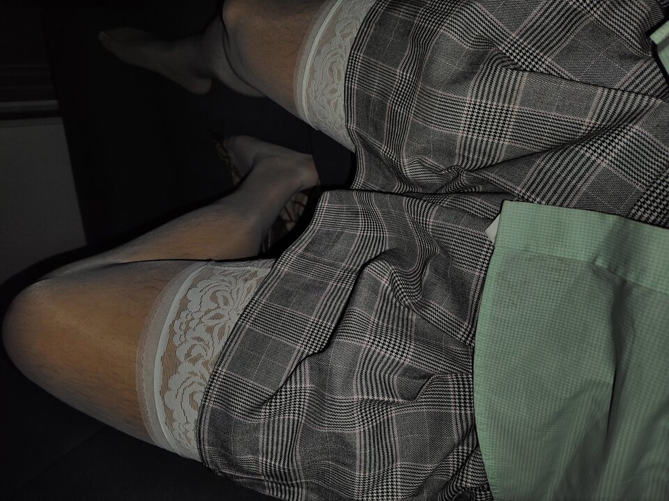 1000007369.jpg - NylonLover36