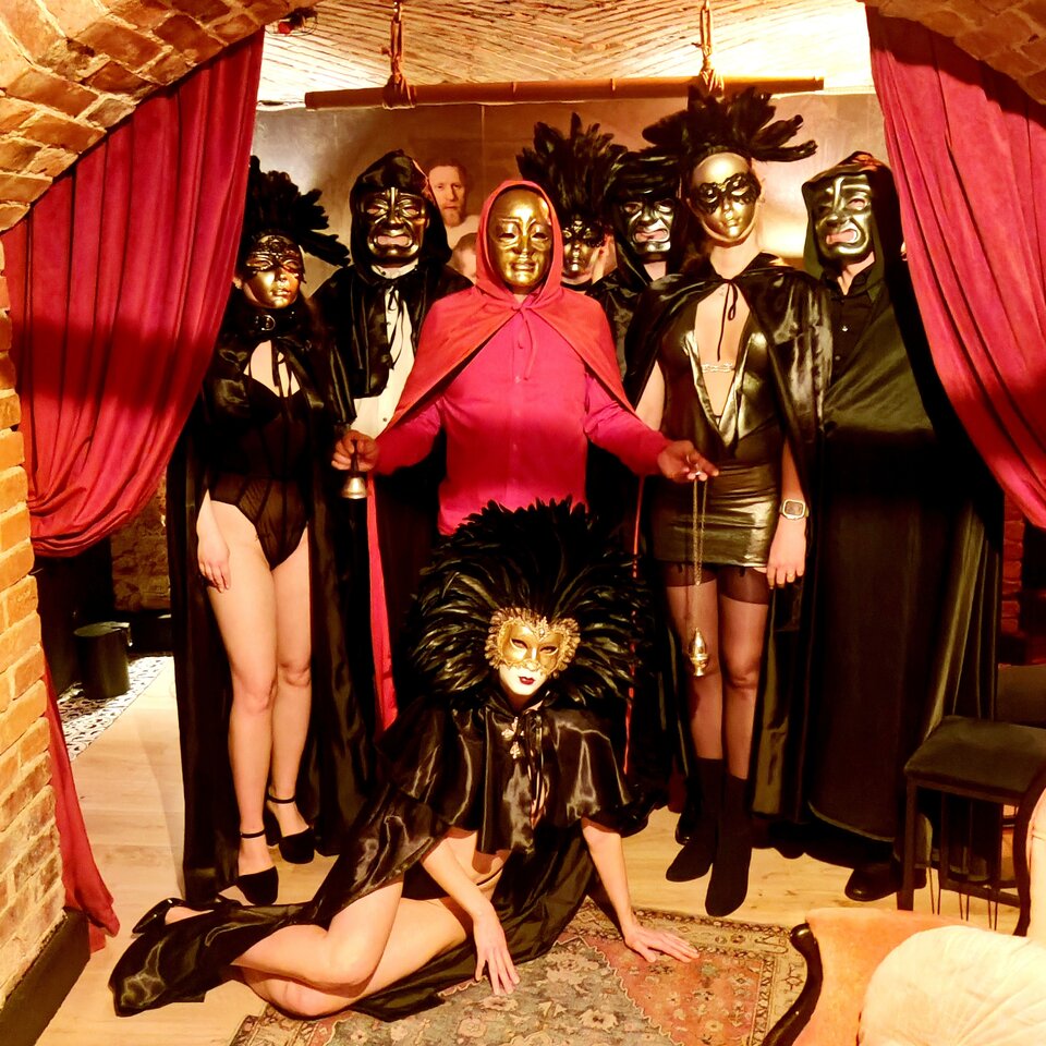 IMG_20250323_193137.jpg - FetishHouse