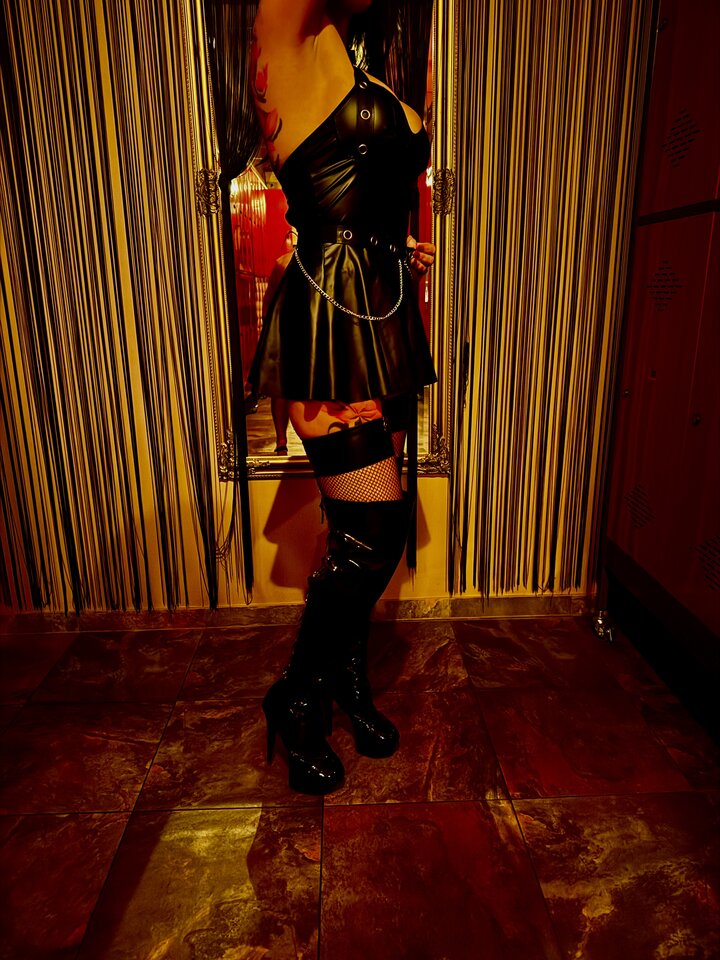 IMG_4203.jpeg - Swingersi11a