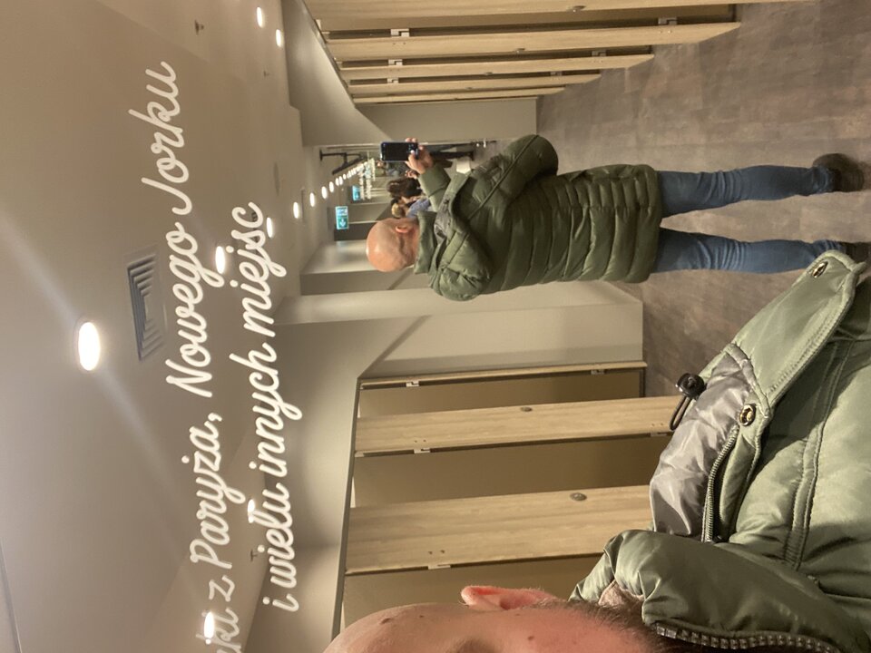 68811818410__8180C88A-06F8-4E7B-BDB1-D9E203B4D4A3.jpeg - Esco_83