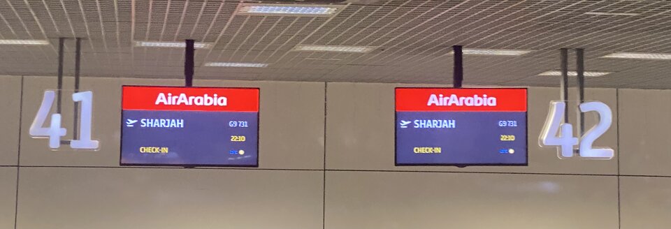 🇦🇪 - serialowapara19782