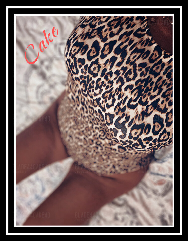 💋 - Blade44Cake43