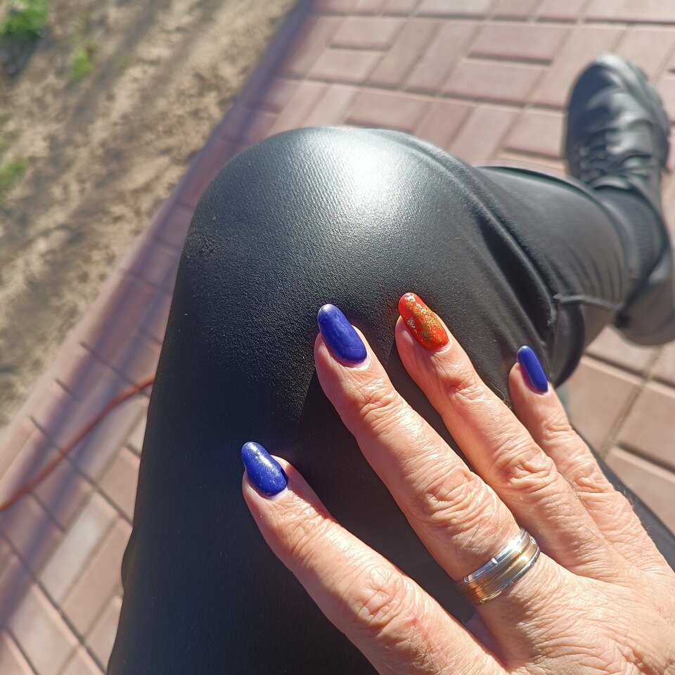 Pora na wiosenny spacer, ładny połysk 💅❓ - Gregorja