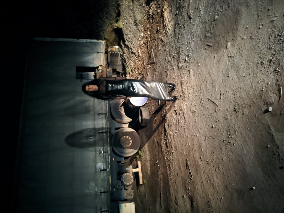 IMG_20250403_045302.jpg - UleglaLatexowaSuczka