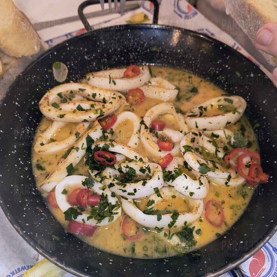 1000003002.jpg - para4330