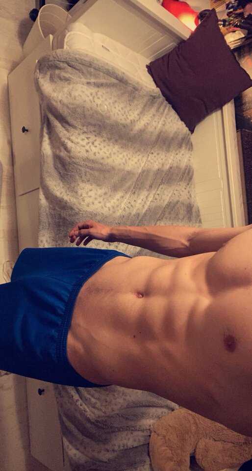 IMG_5324.jpeg - MlodyforU