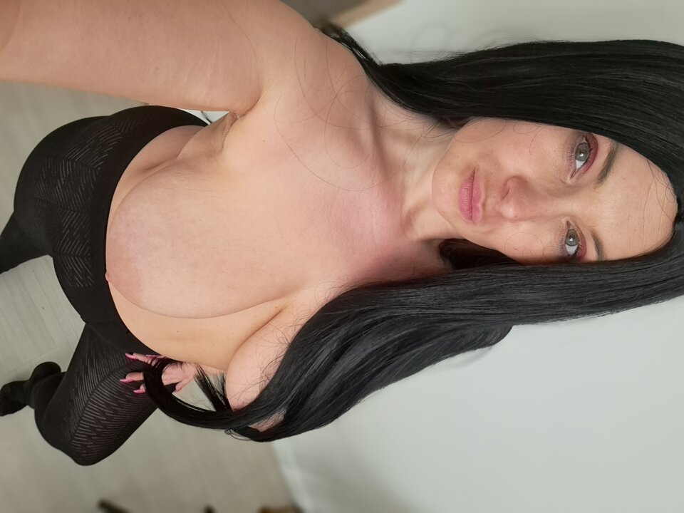 20250409_161107.jpg - seksowna333