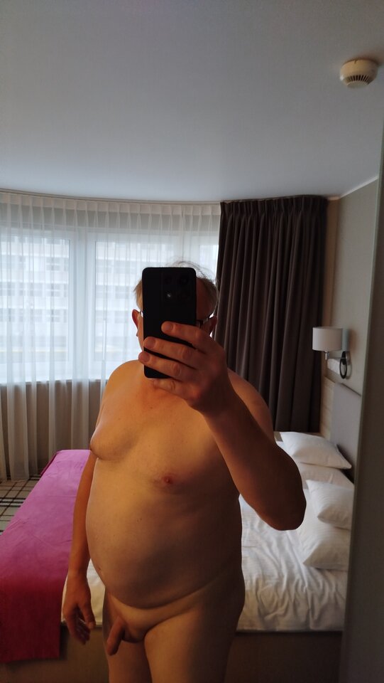 1000014334.jpg - Leonardo2301