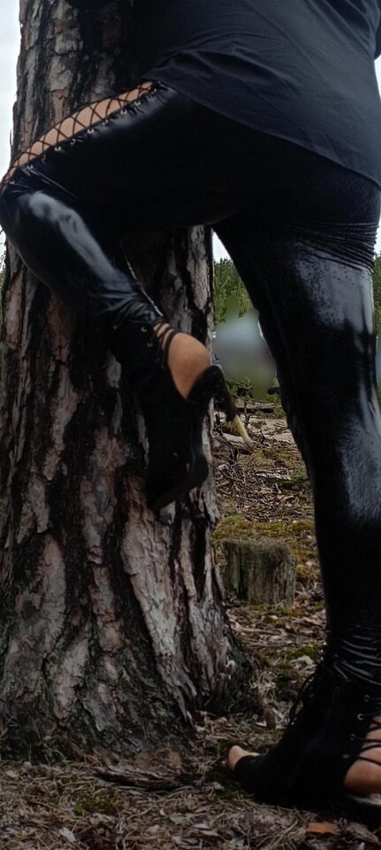 1000006385.jpg - TSLola100