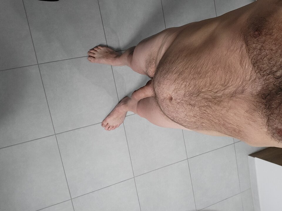 1000018424.jpg - 19760