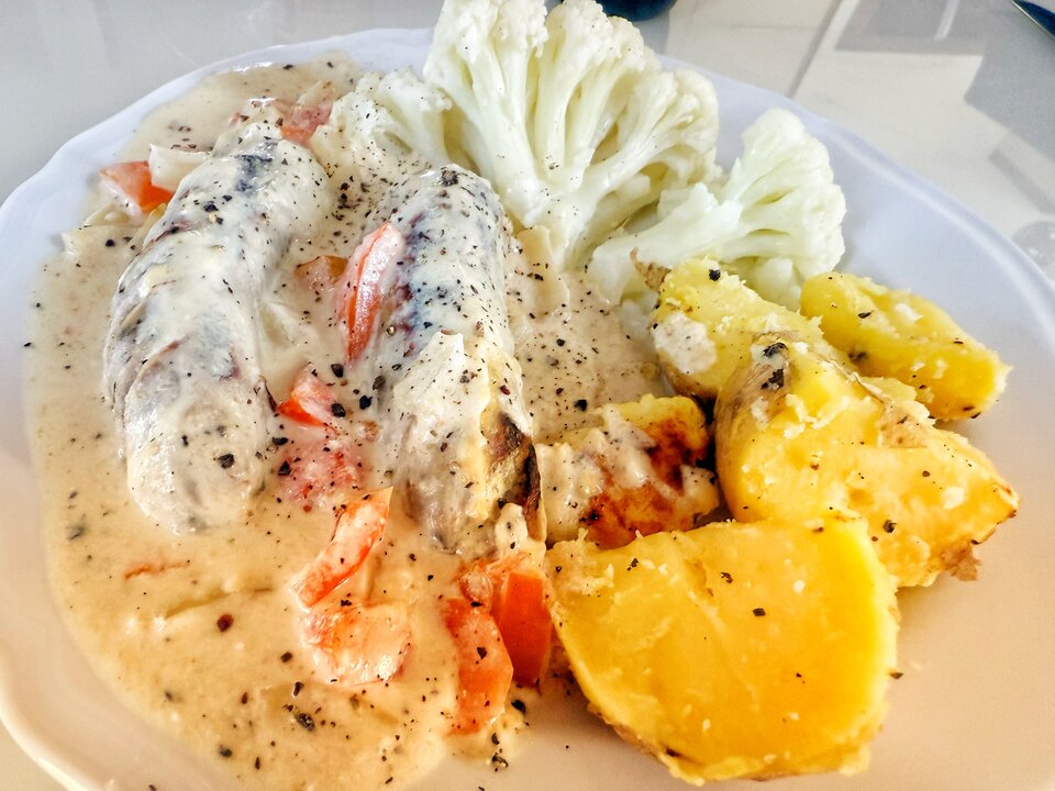 🐷 🍖  🥔 - serialowapara19782