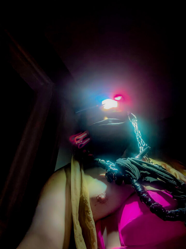 PSX_20250415_223602.jpg - reealnyy