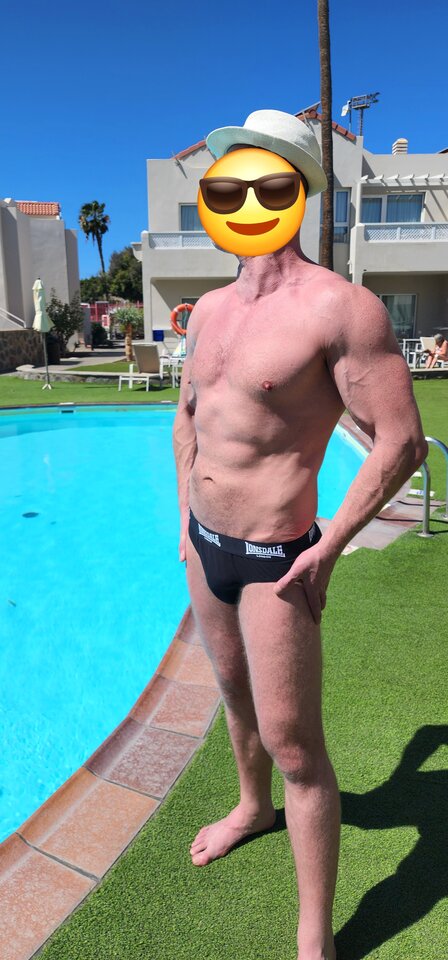 1000013306.jpg - Hot_Beauty_And_Beast