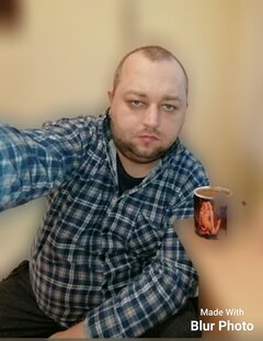 BlurPhoto1744911419405.jpg