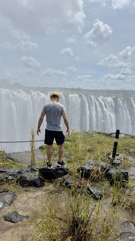 Viki, Africa, Przemoczona (koszulka) - rcrossfm