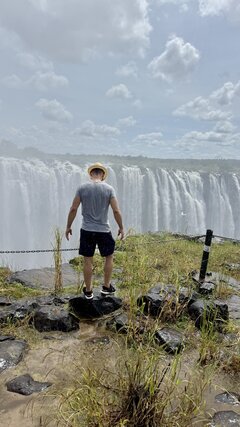 Viki, Africa, Przemoczona (koszulka)