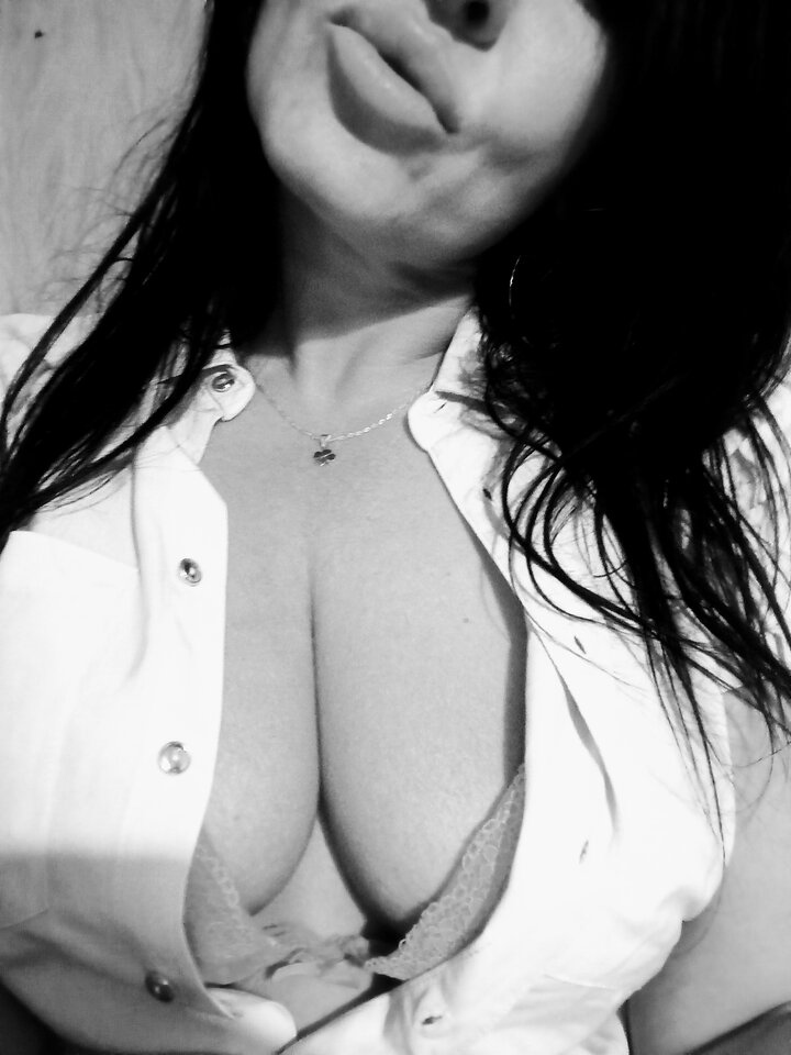 1000023417.jpg - m2022