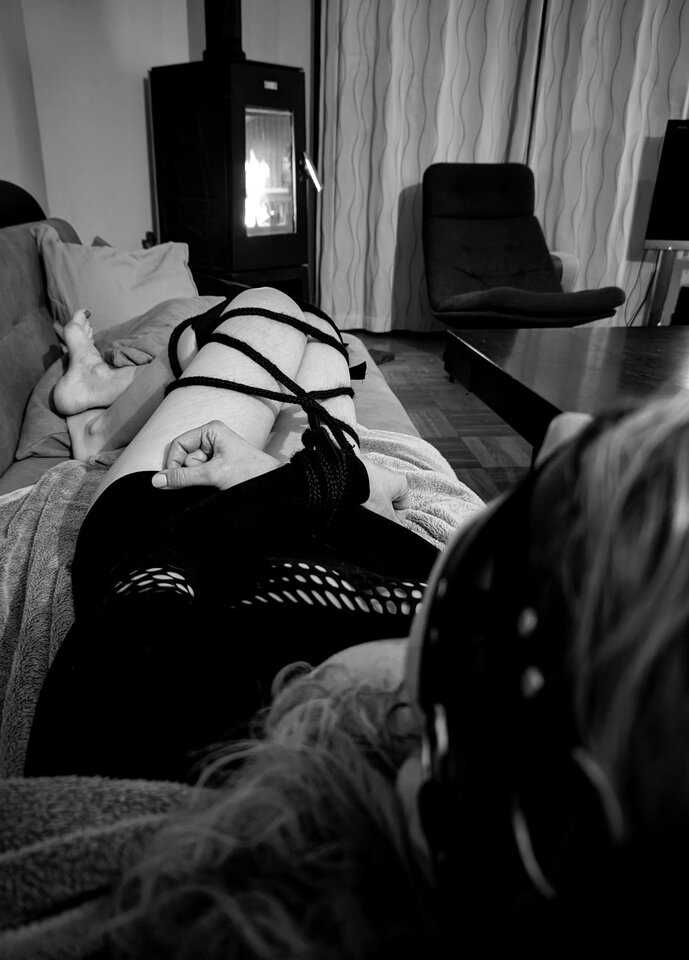 1000035313.jpg - LateNight