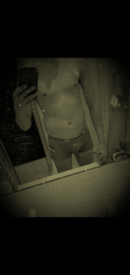 Screenshot_20250421_140346_Gallery.jpg - MeninBlack87