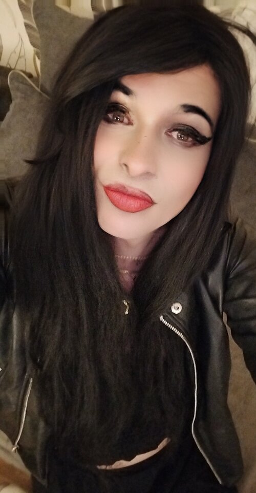 1000004852.jpg - TransKitty