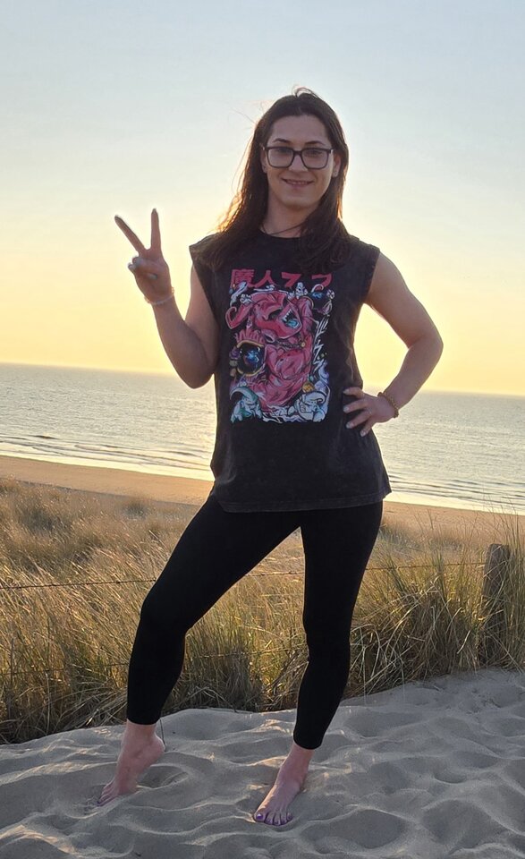 1000016864.jpg - j0aNa89