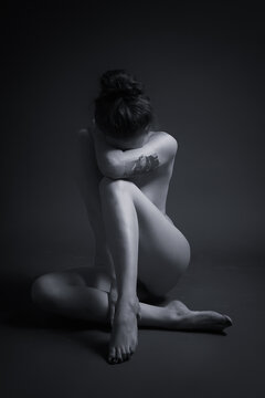 Zamyślenie low key.jpg